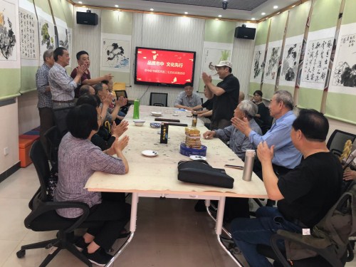 文化进社区——市中区书画进二七交流活动在梁南社区启幕2.jpg
