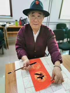 书写春联_副本.jpg