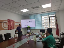 3社工引导组员思考.jpg