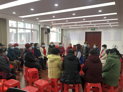 社工带领小组破冰游戏_副本.jpg