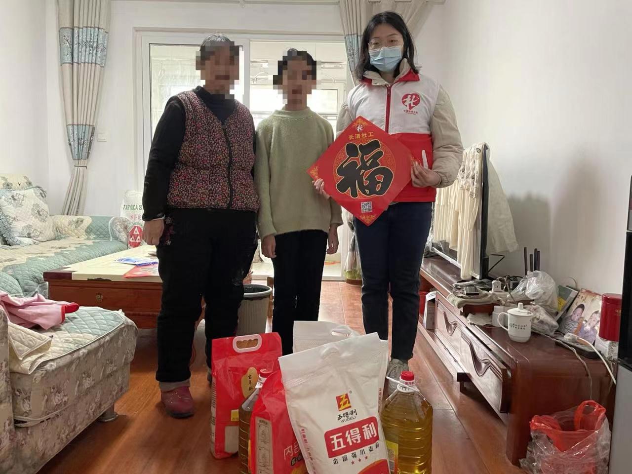 入户走访1.jpg