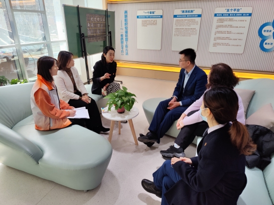 多方会谈.jpg