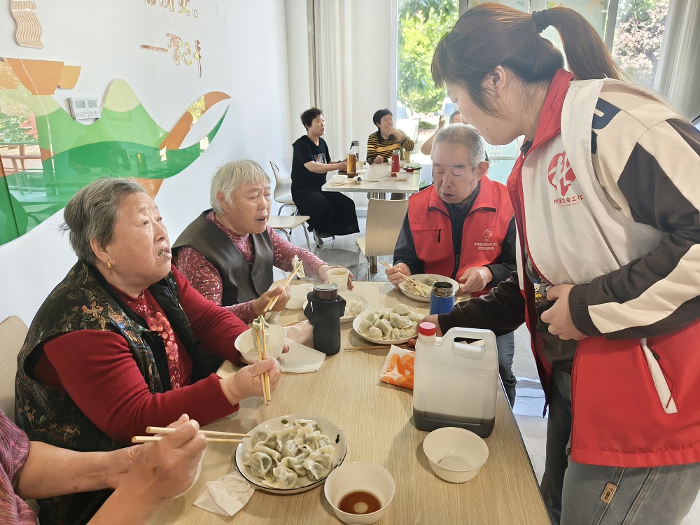 eb45bd5aceccf0adcc420277a0ea766 - 副本.jpg
